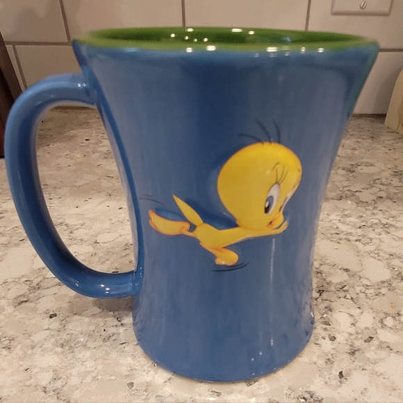 Tweety Bird 3D Loonie Toons Blue Coffee Tea Mug​​​​ - Picture 2 of 5